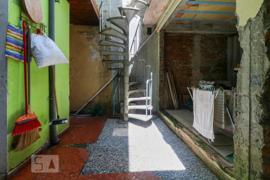 Quintal de casa à venda com 3 quartos, 120m² em Sumaré, São Paulo
