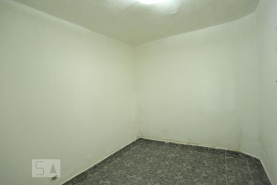 Casa para alugar com 2 quartos, 70m² em Vila Paulistania, São Paulo
