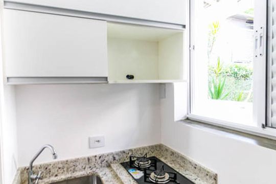 Cozinha de casa de condomínio para alugar com 1 quarto, 25m² em Brooklin, São Paulo