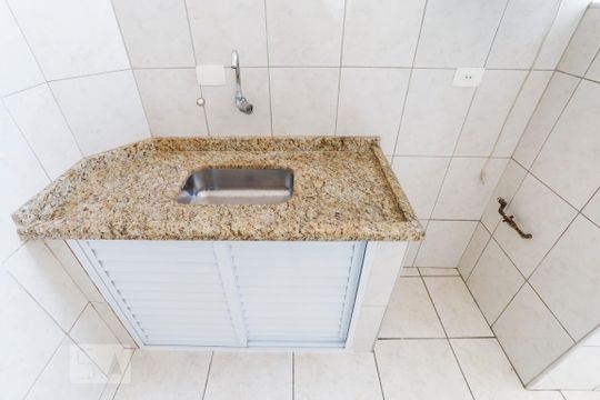 Pia de apartamento para alugar com 2 quartos, 73m² em Vila Buarque, São Paulo