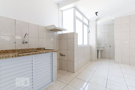 Cozinha de apartamento para alugar com 2 quartos, 73m² em Vila Buarque, São Paulo