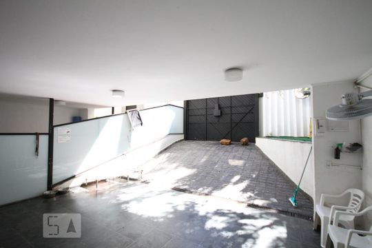 Garagem de casa à venda com 3 quartos, 250m² em Jardim Vila Mariana, São Paulo