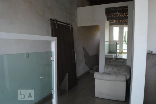Área comum de casa à venda com 4 quartos, 252m² em Sítio da Figueira, São Paulo