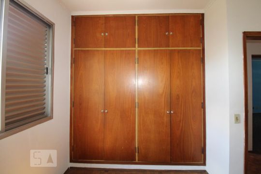 Quarto 2 de apartamento à venda com 2 quartos, 66m² em Vila Itapura, Campinas
