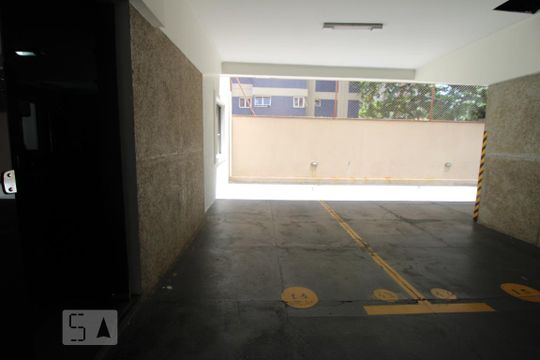 Vaga de Garagem de apartamento à venda com 2 quartos, 66m² em Vila Itapura, Campinas