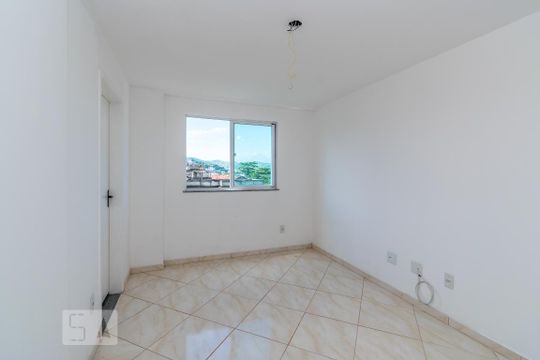 Apartamento para alugar com 1 quarto, 36m² em Cordovil, Rio de Janeiro