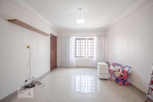Casa à venda com 3 quartos, 128m² em Parada Inglesa, São Paulo