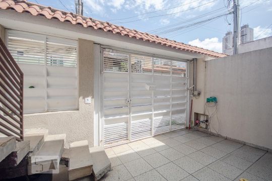 Garagem de casa à venda com 3 quartos, 128m² em Parada Inglesa, São Paulo