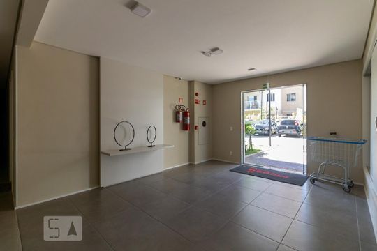Hall de Entrada de apartamento à venda com 1 quarto, 31m² em Cambuci, São Paulo