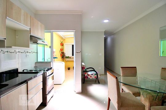 Sala/Cozinha de apartamento para alugar com 2 quartos, 60m² em Utinga, Santo André