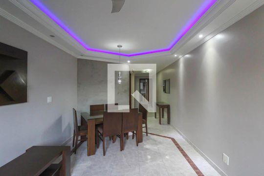 Sala de casa à venda com 4 quartos, 270m² em Jardim Ângela (zona Leste), São Paulo