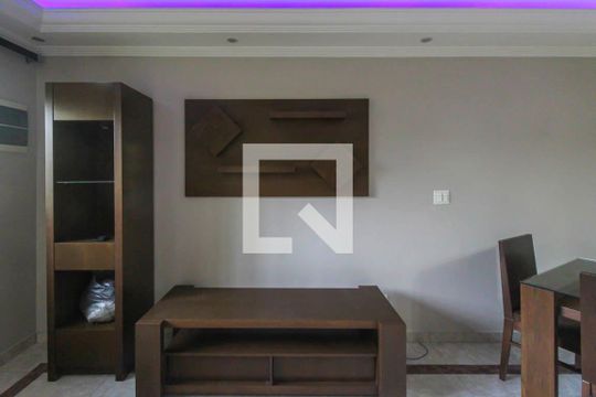 Sala de casa à venda com 4 quartos, 270m² em Jardim Ângela (zona Leste), São Paulo