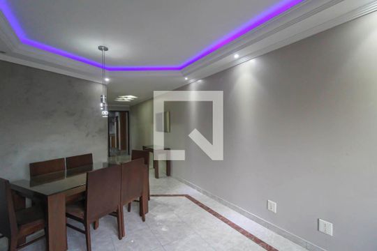 Sala de casa à venda com 4 quartos, 270m² em Jardim Ângela (zona Leste), São Paulo