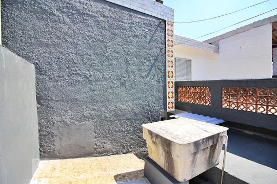 Quintal de casa para alugar com 1 quarto, 75m² em Baeta Neves, São Bernardo do Campo