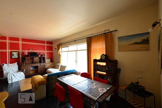 Sala de casa de condomínio para alugar com 3 quartos, 154m² em Saúde, São Paulo
