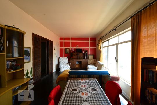 Casa de Condomínio para alugar com 3 quartos, 154m² em Saúde, São Paulo
