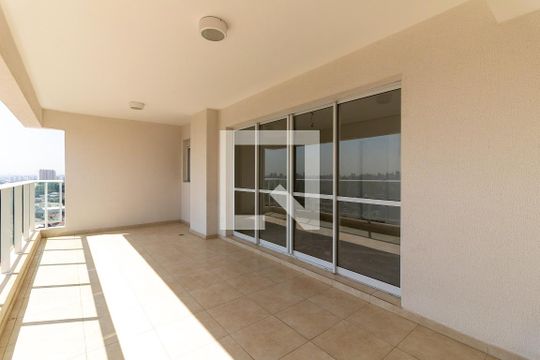 Varanda  de apartamento à venda com 3 quartos, 137m² em Jardim da Glória, São Paulo