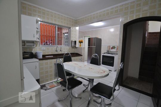 Cozinha de casa à venda com 3 quartos, 160m² em Vila Água Funda, São Paulo