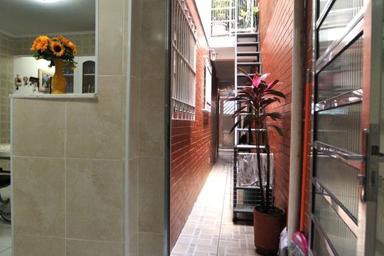Cozinha de casa à venda com 3 quartos, 160m² em Vila Água Funda, São Paulo
