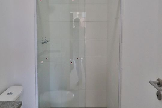 Banheiro de apartamento para alugar com 1 quarto, 25m² em Sumarezinho, São Paulo