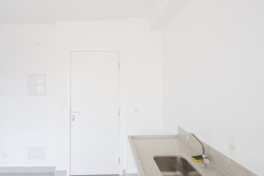 Cozinha de kitnet/studio para alugar com 1 quarto, 38m² em Campo Belo, São Paulo