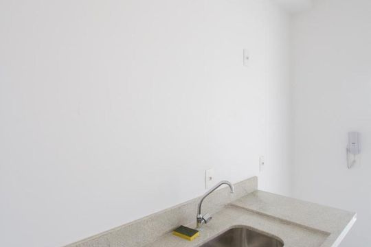 Cozinha de kitnet/studio para alugar com 1 quarto, 38m² em Campo Belo, São Paulo
