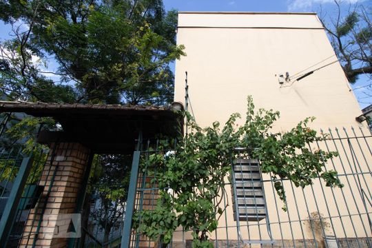 Fachada de apartamento à venda com 3 quartos, 100m² em Sarandi, Porto Alegre