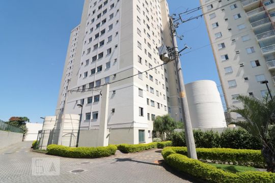 Fachada do bloco de apartamento para alugar com 2 quartos, 44m² em Brás, São Paulo