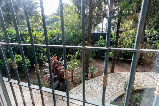 Vista da Sala de Estar de casa à venda com 4 quartos, 451m² em Jardim Paulista, São Paulo
