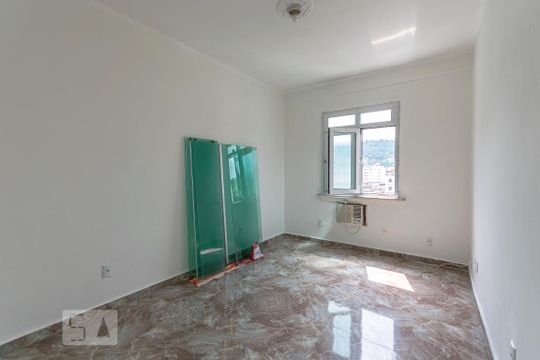 Quarto 2 de apartamento à venda com 2 quartos, 68m² em Praça da Bandeira, Rio de Janeiro