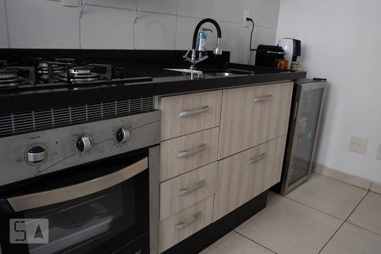 Cozinha de apartamento à venda com 2 quartos, 44m² em Água Branca, São Paulo