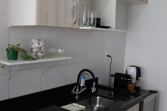 Cozinha de apartamento à venda com 2 quartos, 44m² em Água Branca, São Paulo