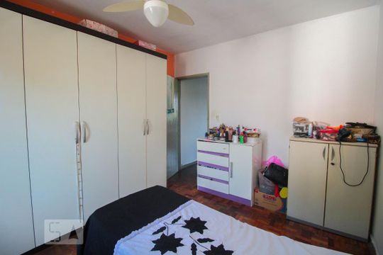 Quarto 1 de casa à venda com 2 quartos, 69m² em Vila Carmosina, São Paulo