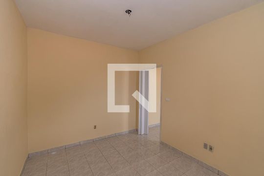 Quarto de casa para alugar com 1 quarto, 60m² em Jardim Amanda I, Hortolândia