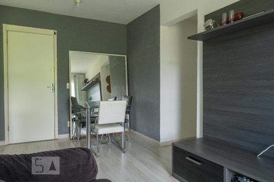 Sala  de apartamento para alugar com 2 quartos, 60m² em Maria Paula, São Gonçalo