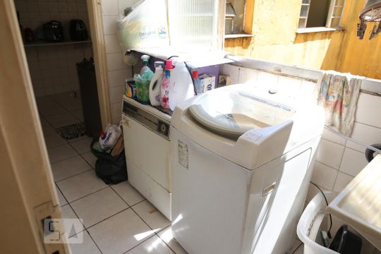 Lavanderia de apartamento à venda com 4 quartos, 147m² em Centro, Santo André