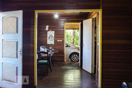 Sala de casa à venda com 3 quartos, 1000m² em Olaria, Canoas