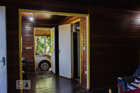 Sala de casa à venda com 3 quartos, 1000m² em Olaria, Canoas