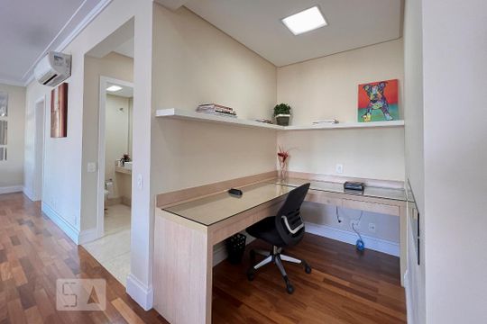 Escritório de apartamento para alugar com 3 quartos, 151m² em Itaim Bibi, São Paulo