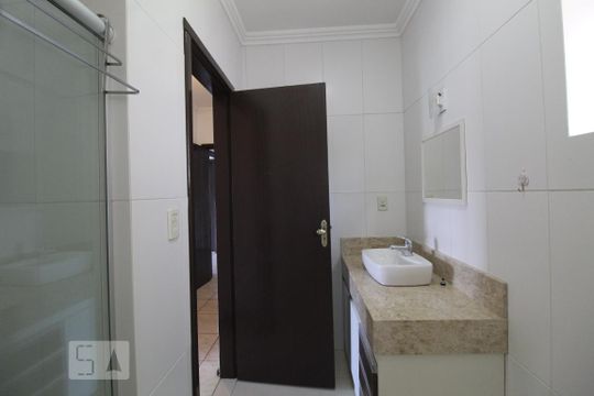 Casa para alugar com 3 quartos, 100m² em Harmonia, Canoas