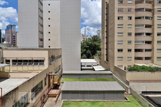 Vista do Quarto Suíte de apartamento para alugar com 1 quarto, 40m² em Funcionários, Belo Horizonte