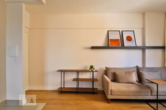 Sala de apartamento à venda com 1 quarto, 58m² em Lourdes, Belo Horizonte