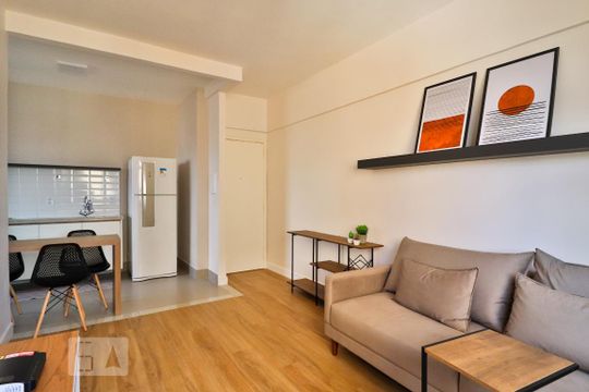 Sala de apartamento à venda com 1 quarto, 58m² em Lourdes, Belo Horizonte