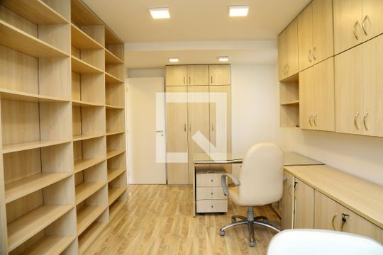 Escritório  de apartamento à venda com 3 quartos, 152m² em Jardim Morumbi, São Paulo