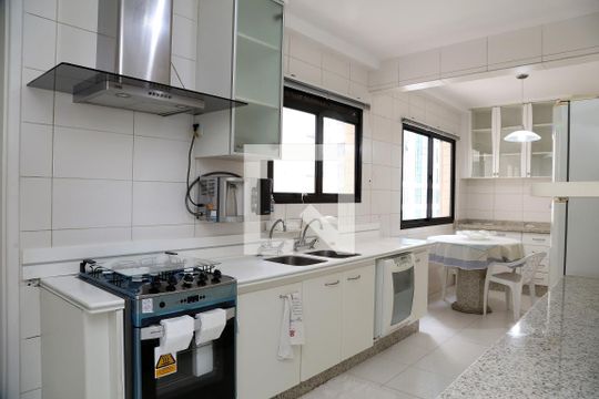 Cozinha de apartamento à venda com 3 quartos, 152m² em Jardim Morumbi, São Paulo