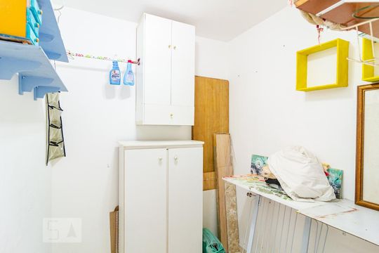 Quarto de Serviço de apartamento para alugar com 3 quartos, 90m² em Saúde, São Paulo