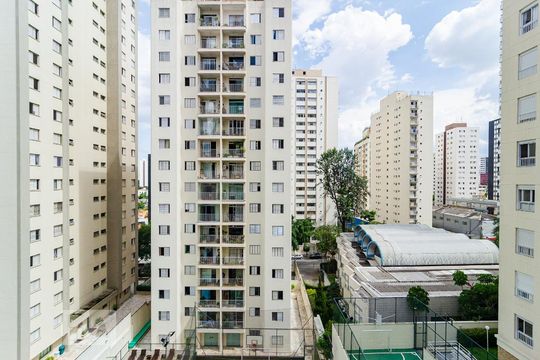 Vista da Suíte de apartamento para alugar com 3 quartos, 90m² em Saúde, São Paulo