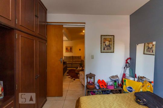 Quarto 1 de casa à venda com 5 quartos, 246m² em São Sebastião, Porto Alegre