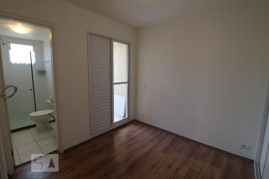 Suite de apartamento à venda com 3 quartos, 67m² em Sítio da Figueira, São Paulo