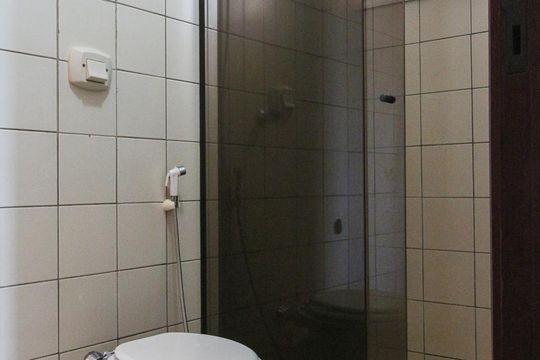 Banheiro Suíte de apartamento para alugar com 3 quartos, 107m² em Presidente Medici, Ribeirão Preto
